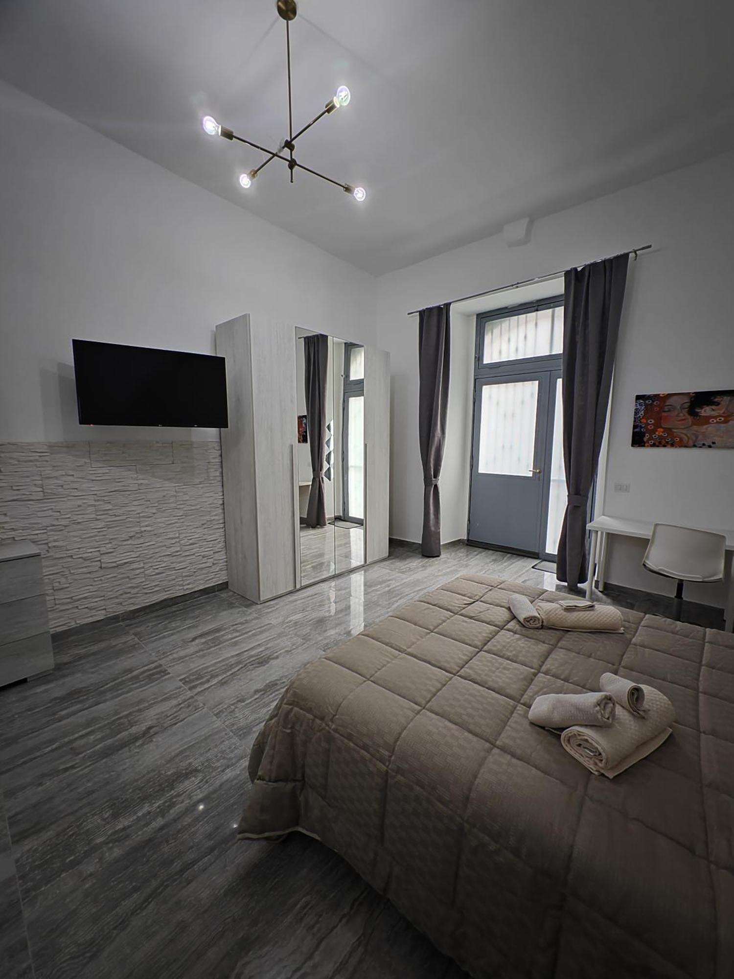 House Catania Garibaldi Street Apartment Bagian luar foto